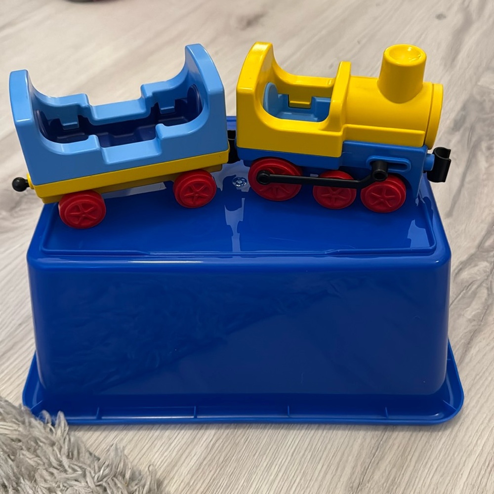 Playmobil Geobra Train and car, 1990